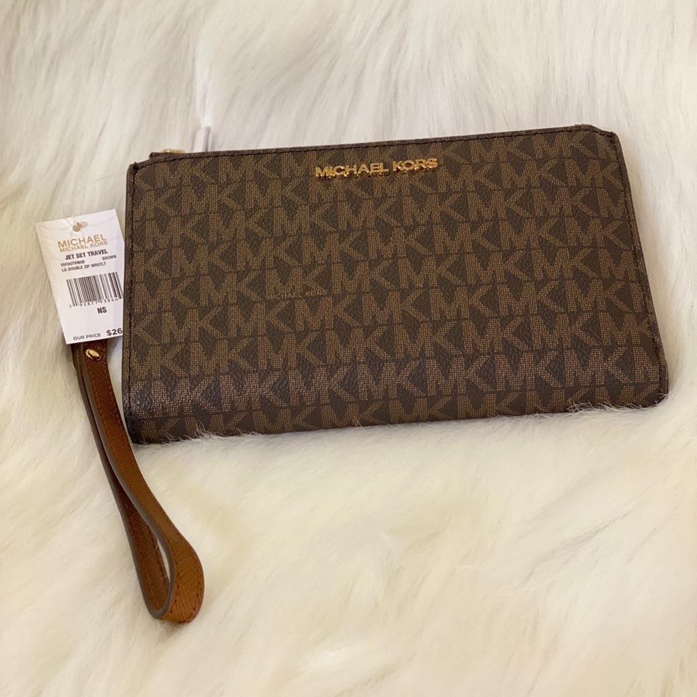 MK DOUBLE ZIP WALLET WRISLET